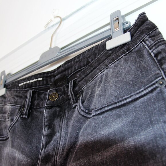 BNWT AW20 SIX WEEK RESIDENCY DISTRESSED FADED JEANS 30 - Picture 4 of 13